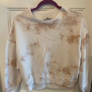 Hollister Pink tie dye cropped crew neck